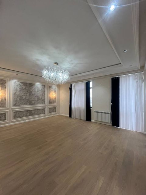 Satılır 2 otaqlı yeni tikili 85 m² — Bakı