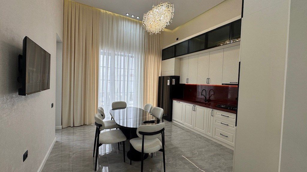 Satılır 5 otaqlı həyət evi/bağ evi 255 m² — Ev, villa, Bakı (12)