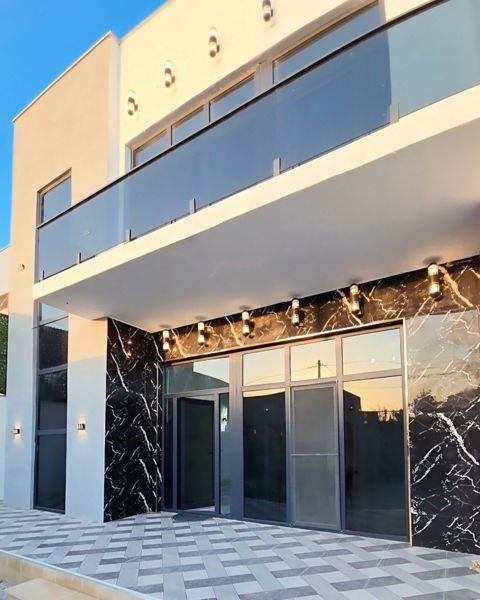 Satılır 4 otaqlı həyət evi/bağ evi 250 m² — Bakı