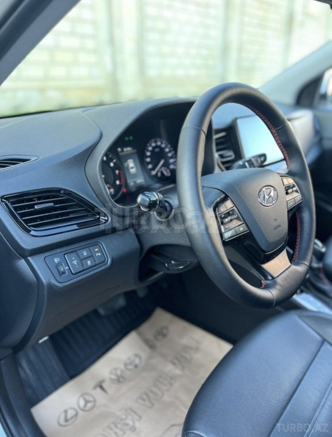 2021 Hyundai Accent, 2021, 132,000 km — Avtomobillər, Bakı (5)