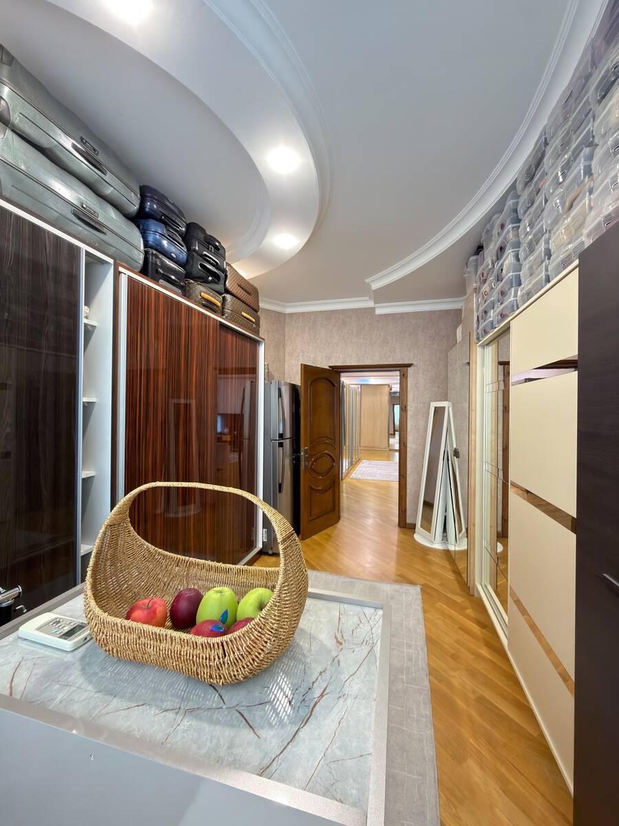 Satılır 4 otaqlı yeni tikili 210 m² — Mənzil, Bakı (7)