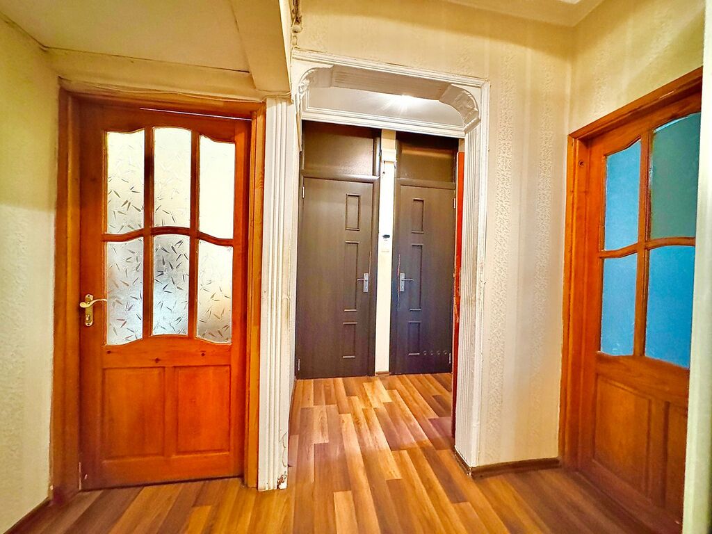 Satılır 3 otaqlı köhnə tikili 75 m² — Mənzil, Bakı (10)