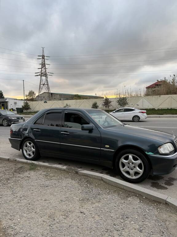 Mercedes C 220, 2.2 L, 1999 il, 532 441 km — Avtomobillər, Bakı (10)
