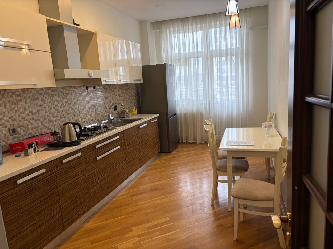 İcarəyə verilir 2 otaqlı yeni tikili 92 m² — Mənzil, Bakı (5)