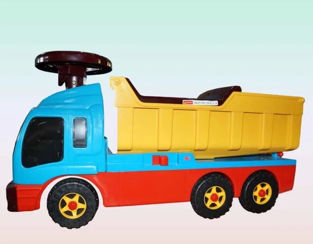 Daesung DS-190 Oturacaqlı Oyuncaq Kamaz Brend: Daesung Model: DS-190 — Oyuncaq nəqliyyatı, Bakı