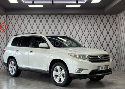 Toyota Highlander V6 4WD – ağ rəngli, geniş və komfortlu 7 nəfərlik — 30 000 ₼ · Bakı · Avtomobillər Toyota Highlander V6 4WD – ağ rəngli, geniş və komfortlu 7 nəfərlik — Bakı