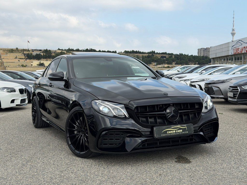 Mercedes E 300, 2.0 L, 2018 il, 100 000 km — Avtomobillər, Bakı (3)