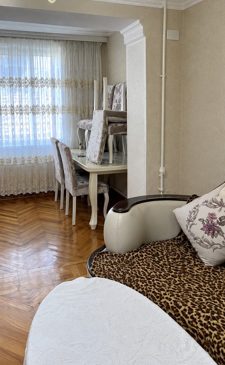 İcarəyə verilir 2 otaqlı köhnə tikili 65 m² — Mənzil, Bakı (2)