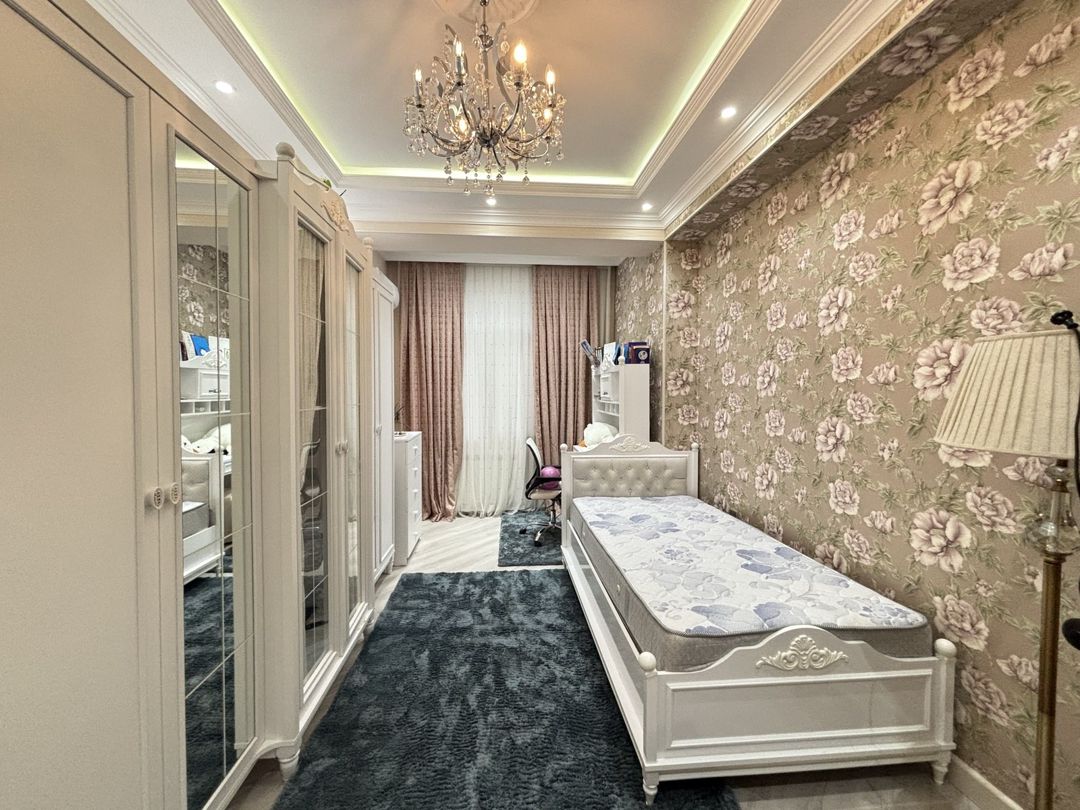 İcarəyə verilir 4 otaqlı yeni tikili 200 m² — Mənzil, Bakı (10)