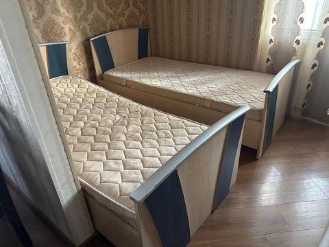 Tbilisi pr. 2 otağa düzəlmə mənzil əşyalı kirayə verilir — Vasitəçi