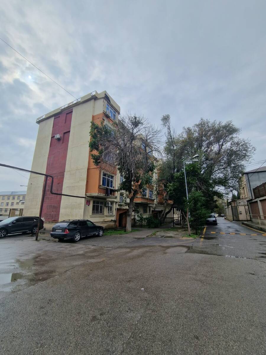 Satılır 1 otaqlı köhnə tikili 35 m² — Mənzil, Bakı (2)