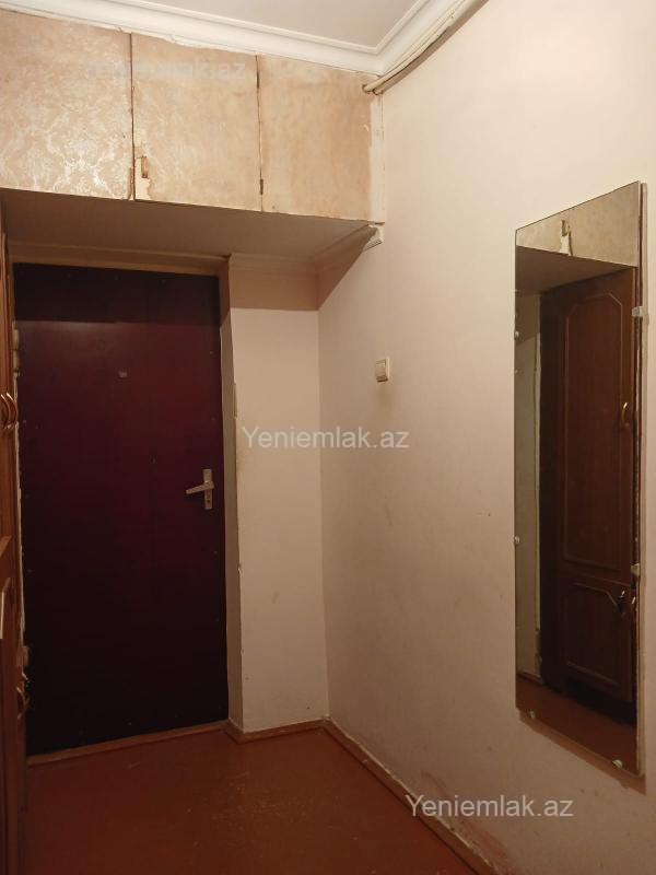Satılır 3 otaqlı Bina evi menzil (Köhnə tikili), 65 m², 18-ci mikrorayon — Mənzil, Sumqayıt (12)