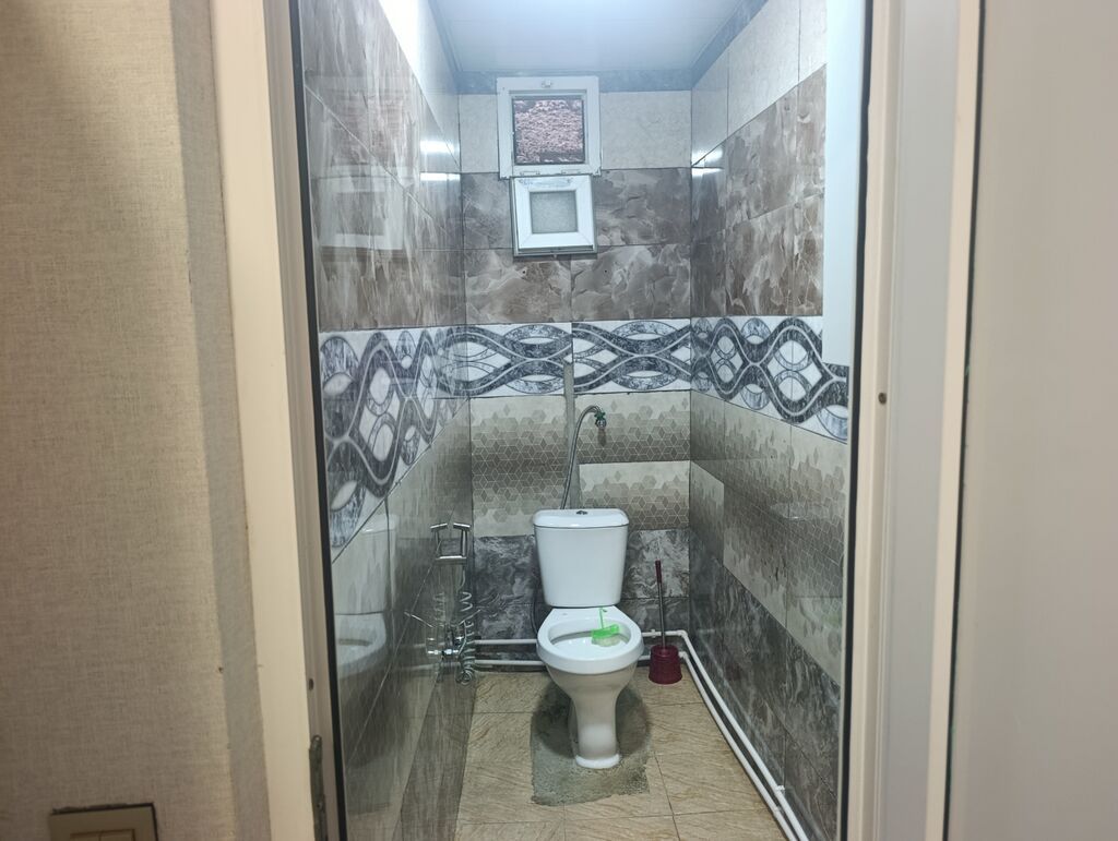 Yeni Ramanada Şuşa qəsəbəsinə çatmamış Pətək və Araz supermarket in — Mənzil, Digah (7)