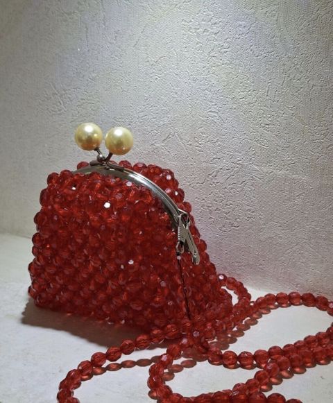Qırmızı muncuq çantalı miniatür çiyin/çapraz çanta — Digah