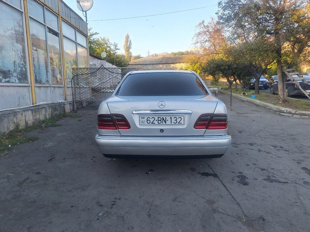 Mercedes E 290, 2.9 L, 1997 il, 571 258 km 62-BN-132 — Avtomobillər, Şəki (7)