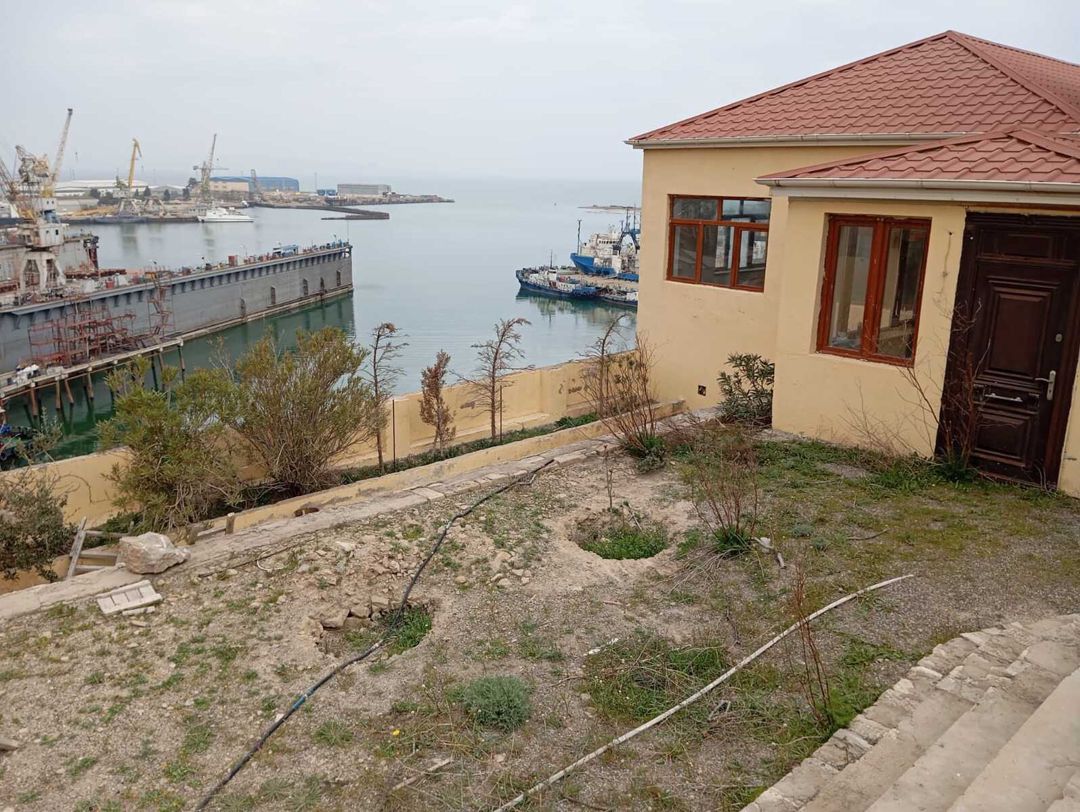 Satılır 3 otaqlı həyət evi/bağ evi 214 m² — Ev, villa, Bakı (12)