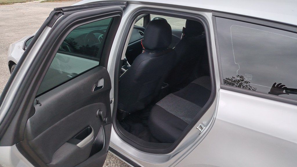 Opel Astra, 1.4 L, 2011 il, 238 000 km — Avtomobillər, Qusar (9)