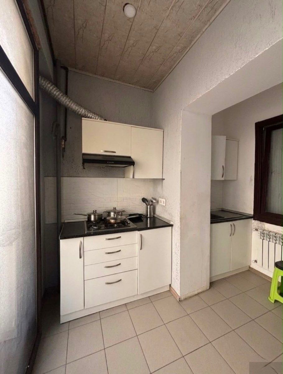 1-otaqlı yeni tikili kirayə verilir, 28 may m., 100 m² — Mənzil, Bakı (2)
