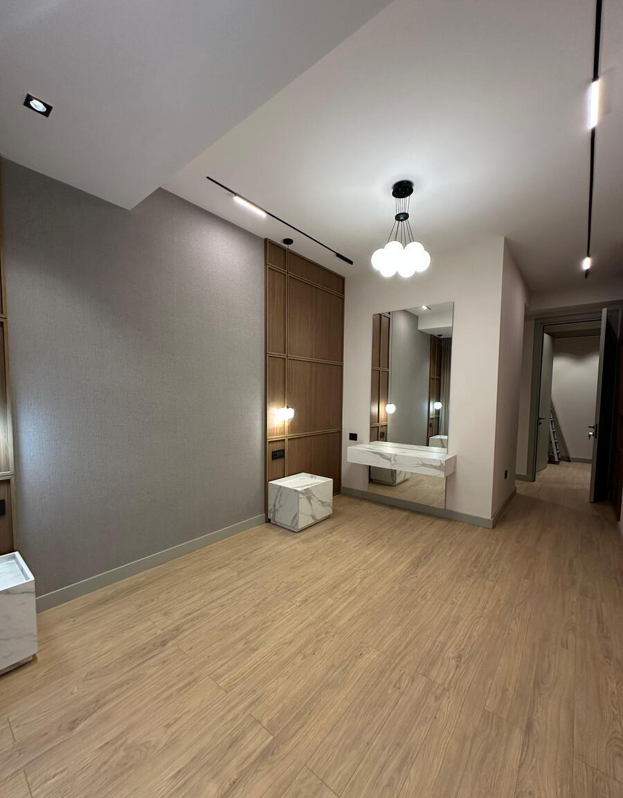 3 otaqlı mənzil 139.9 m² satılır — Mənzil, Bakı (11)