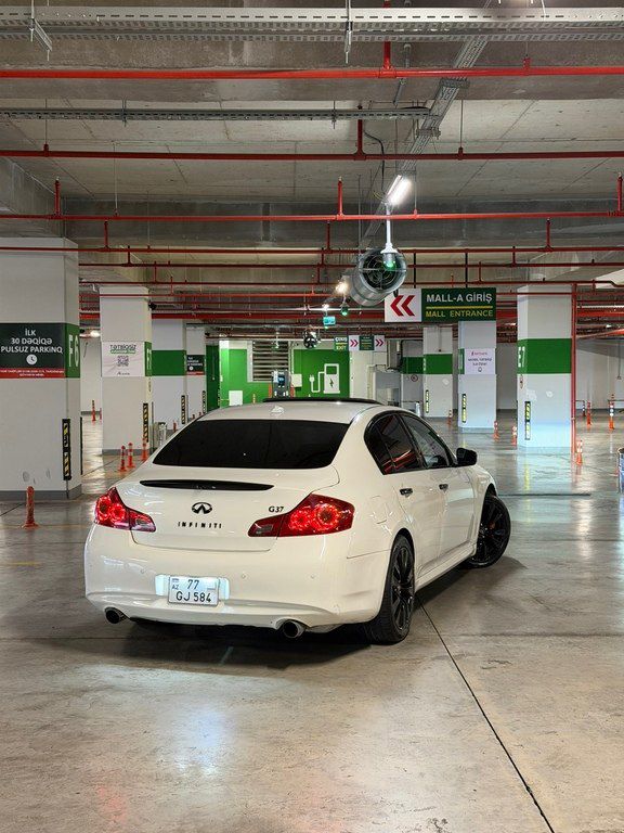 Infiniti G37, 3.7 L, 2013 il, 267 000 km 77-GJ-584 — Avtomobillər, Bakı (2)
