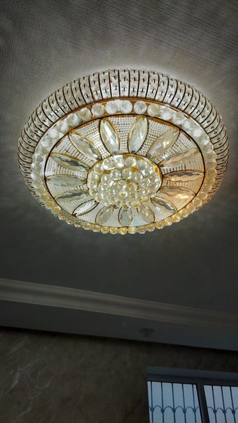 Çılçıraq, 10 və daha çox lampa — Vasitəçi Nara x.