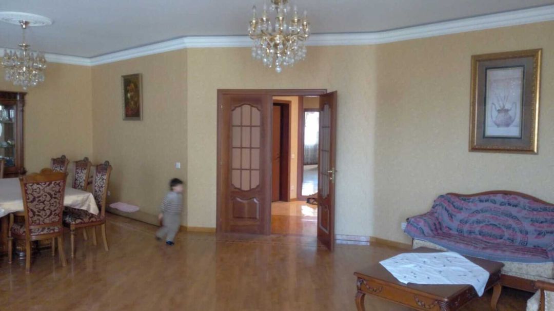 Satılır 5 otaqlı yeni tikili 200 m² — Mənzil, Bakı (3)