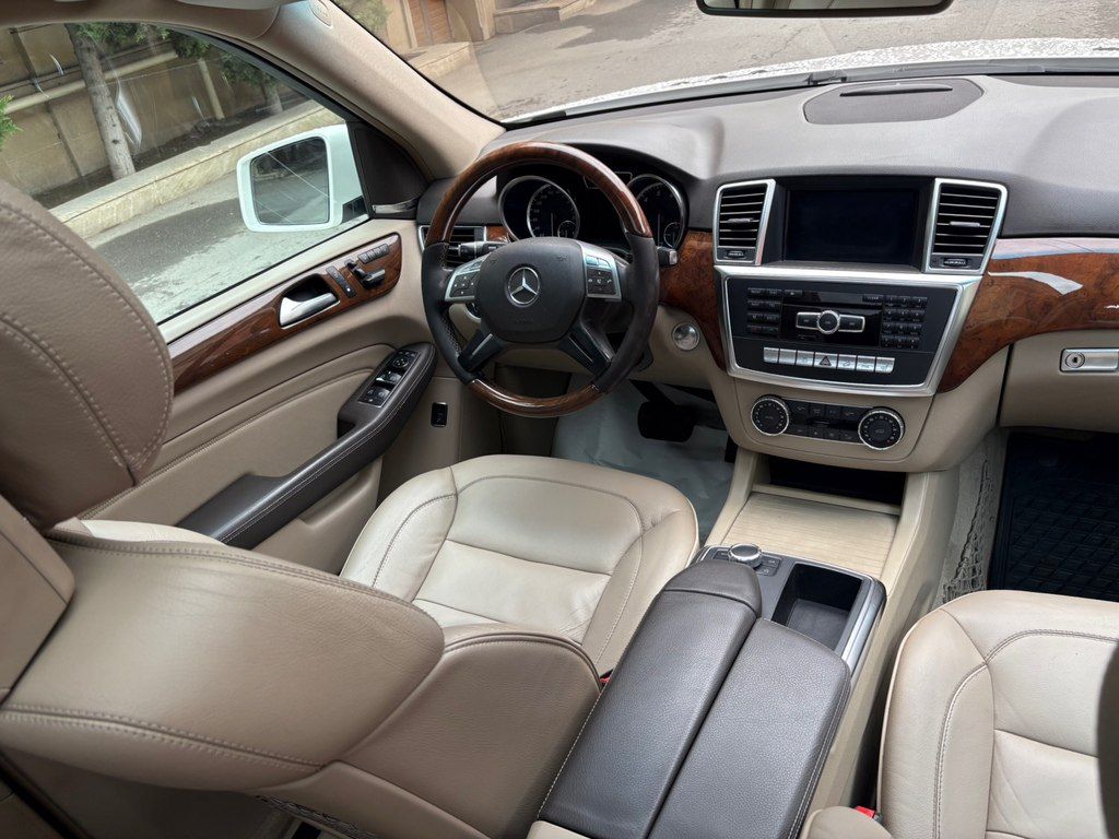 Mercedes ML 500 4MATIC, 4.7 L, 2012 il, 201 000 km — Avtomobillər, Bakı (6)