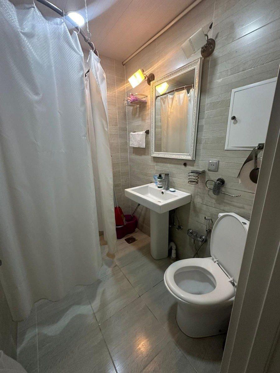 İcarəyə verilir 2 otaqlı köhnə tikili 45 m² — Mənzil, Bakı (5)
