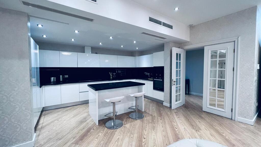 İcarəyə verilir 3 otaqlı yeni tikili 185 m² — Mənzil, Bakı (4)