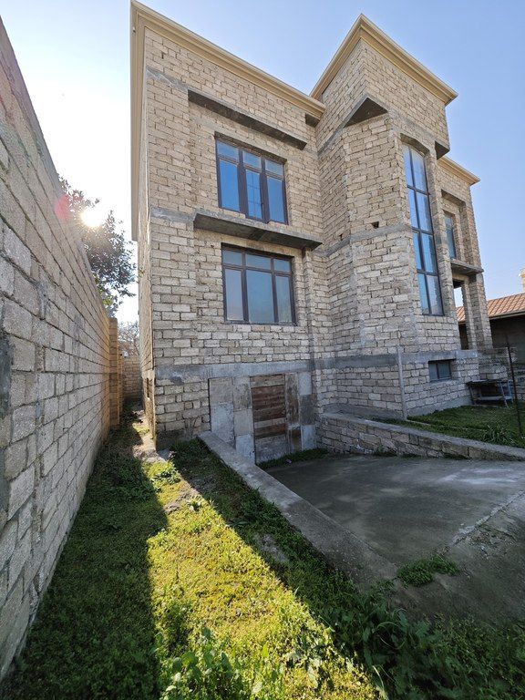 Satılır 7 otaqlı həyət evi/bağ evi 500 m² — Ev, villa, Bakı (3)