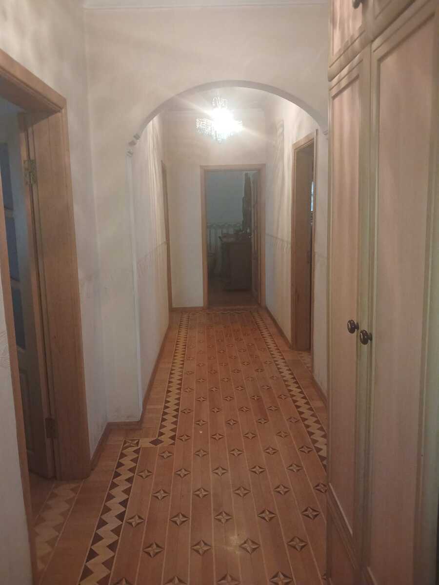 Satılır 4 otaqlı köhnə tikili 110 m² — Mənzil, Bakı (9)