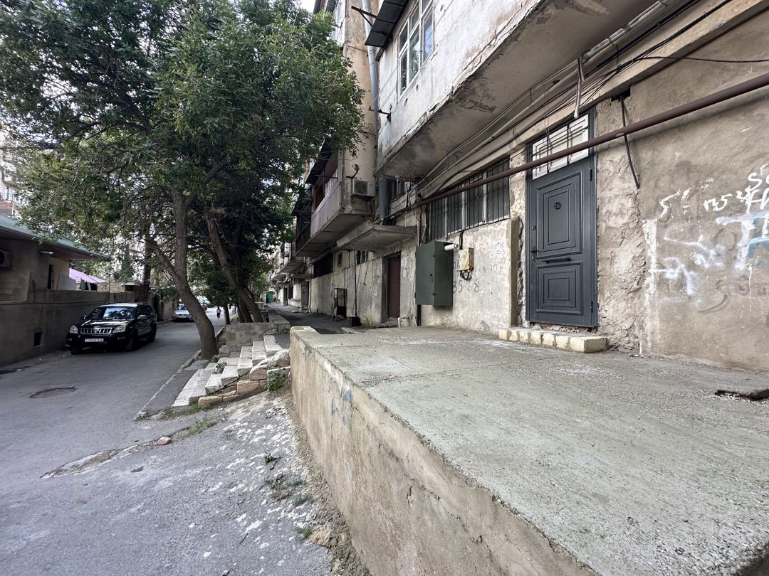 Satılır obyekt 140 m² — Əmlak, Bakı (3)