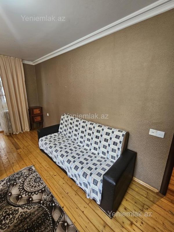 Kirayə 1 otaqlı Bina evi menzil (Köhnə tikili), 33 m², 1-ci mikrorayon — Mənzil, Sumqayıt (2)