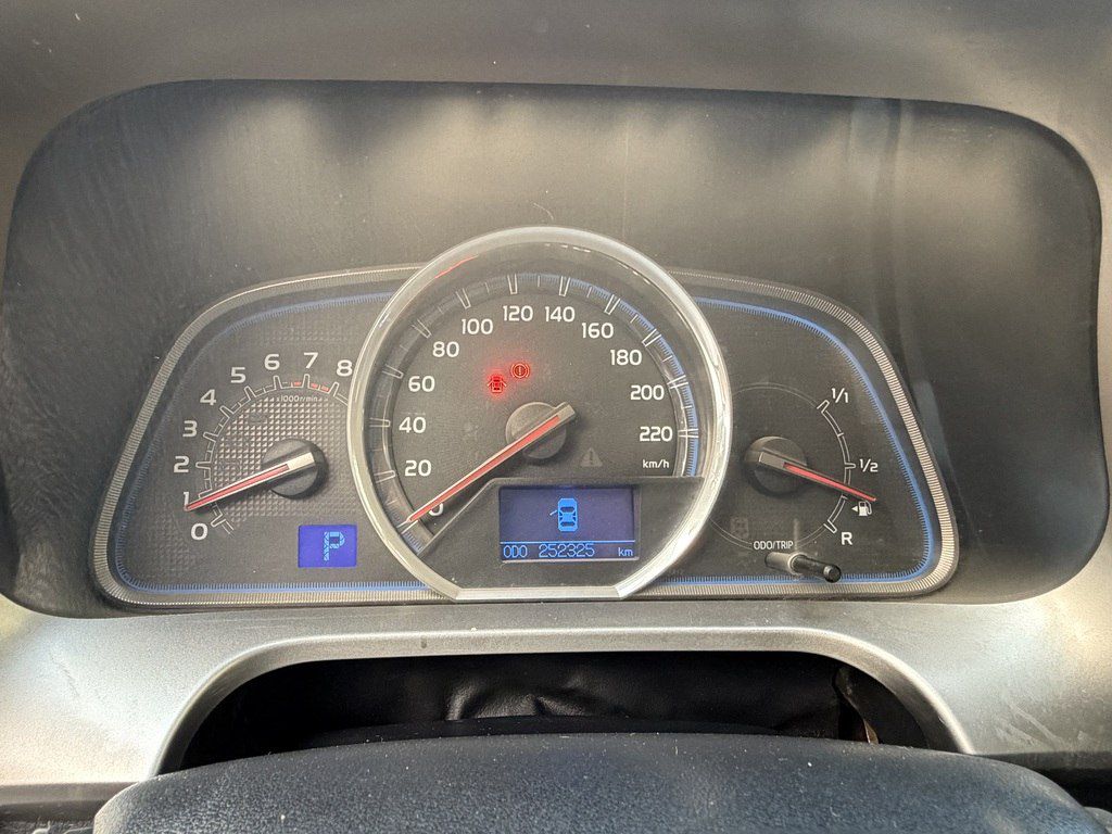 Toyota RAV4, 2.0 L, 2014 il, 252 000 km — Avtomobillər, Bakı (9)