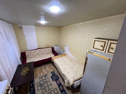 İcarəyə verilir 1 otaqlı həyət evi/bağ evi 13 m² — 130 ₼ · Bakı · Ev, villa İcarəyə verilir 1 otaqlı həyət evi/bağ evi 13 m² — Bakı