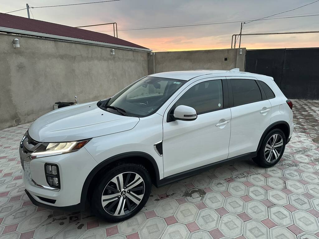 Mitsubishi Outlander, 2.0 L, 2021 il, 80 000 km 72-BB-848 — Avtomobillər, Bakı (7)