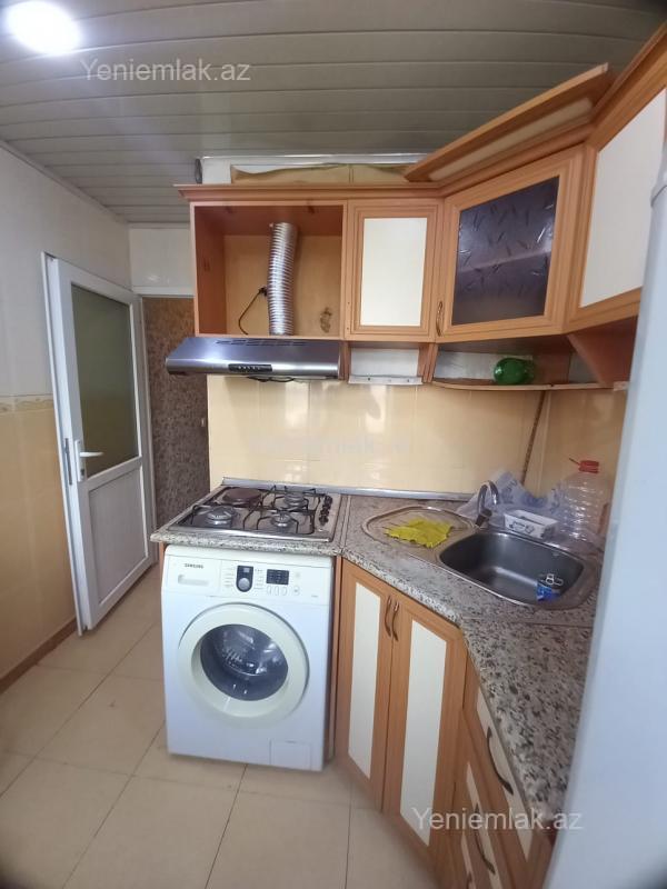 Satılır 2 otaqlı Bina evi menzil (Köhnə tikili), 50 m², 5-ci mikrorayon — Mənzil, Sumqayıt (8)