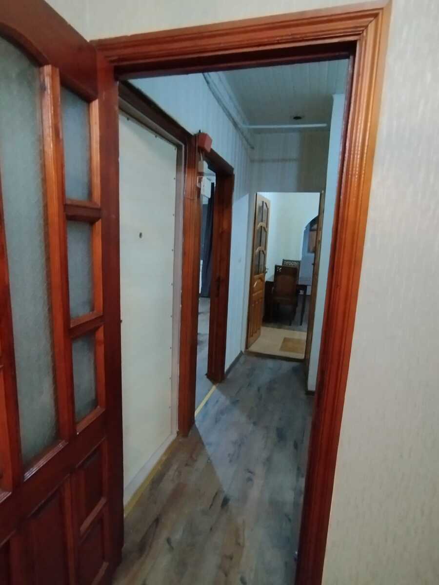 Satılır 2 otaqlı köhnə tikili 65 m² — Mənzil, Bakı (8)