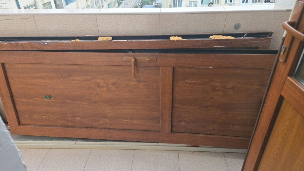 Plastik qapi 80azn Hezi aslanov 2211 leliMetal-plastik sürgülü balkon — Pəncərələr, qapılar, balkonlar, Digah