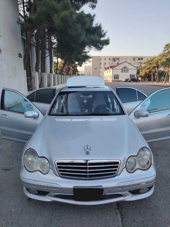 Mercedes C 230, 2.5 L, 2005 il, 439 000 km — Avtomobillər, Bakı