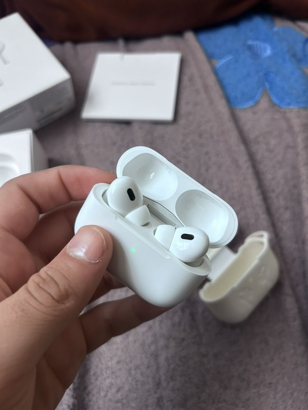 Airpods pro 2 type c model noqte cizigsiz tam ideal shekilde demek — Qulaqcıqlar, Bakı (5)