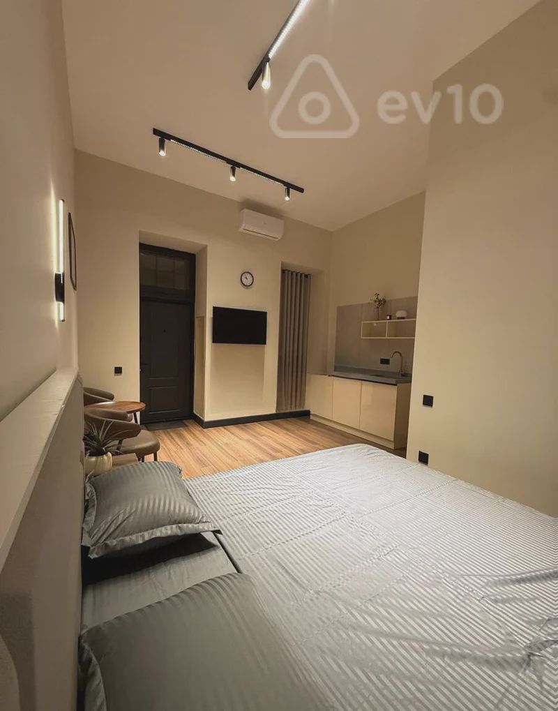 For sale: 3-room apartment (old building), 48 m² — Mənzil, Bakı (10)