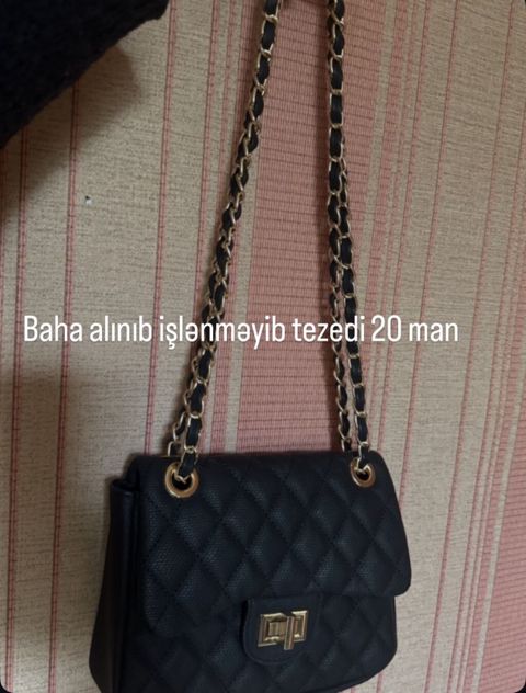 Qara rəngli, quilted naxışlı çiyin çantası. Zəncirli çiyin qayışı — Bakı
