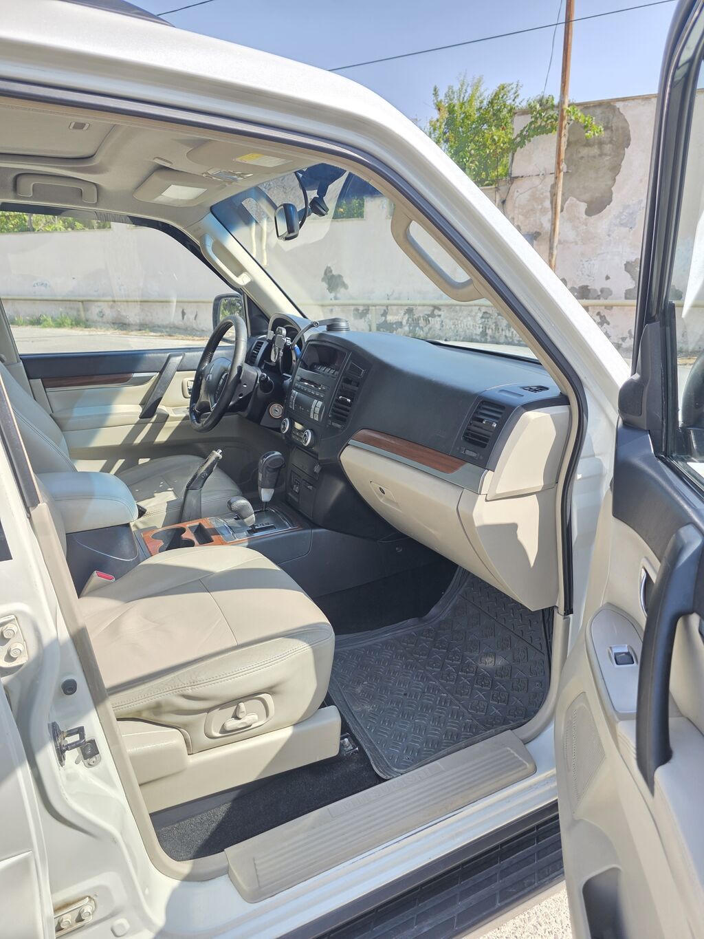 Mitsubishi Pajero: 3 l 2007 il 184000 km Ofrouder/SUV — Avtomobillər, Bakı (8)
