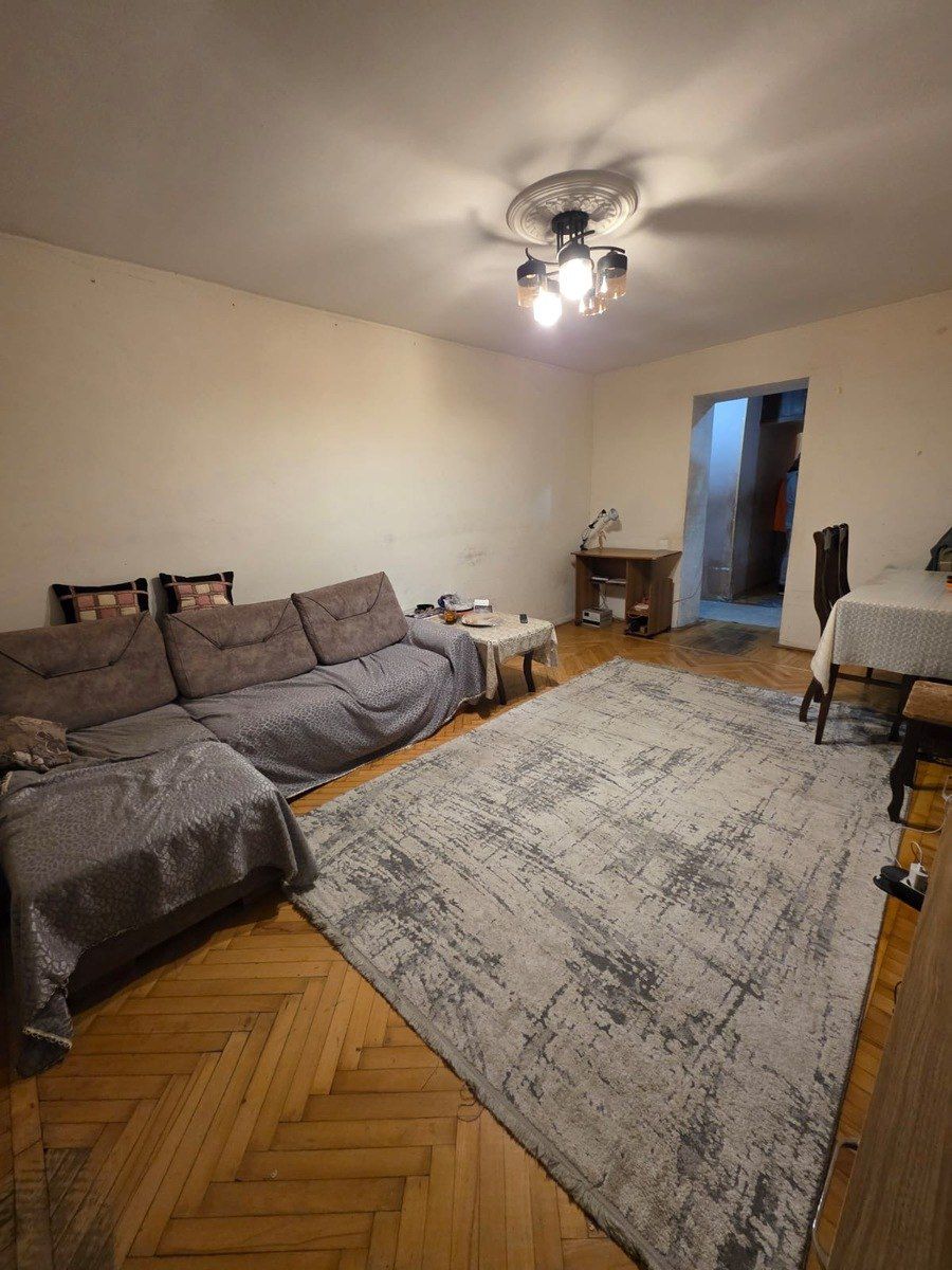 Satılır 3 otaqlı köhnə tikili 75 m² — Mənzil, Bakı (2)