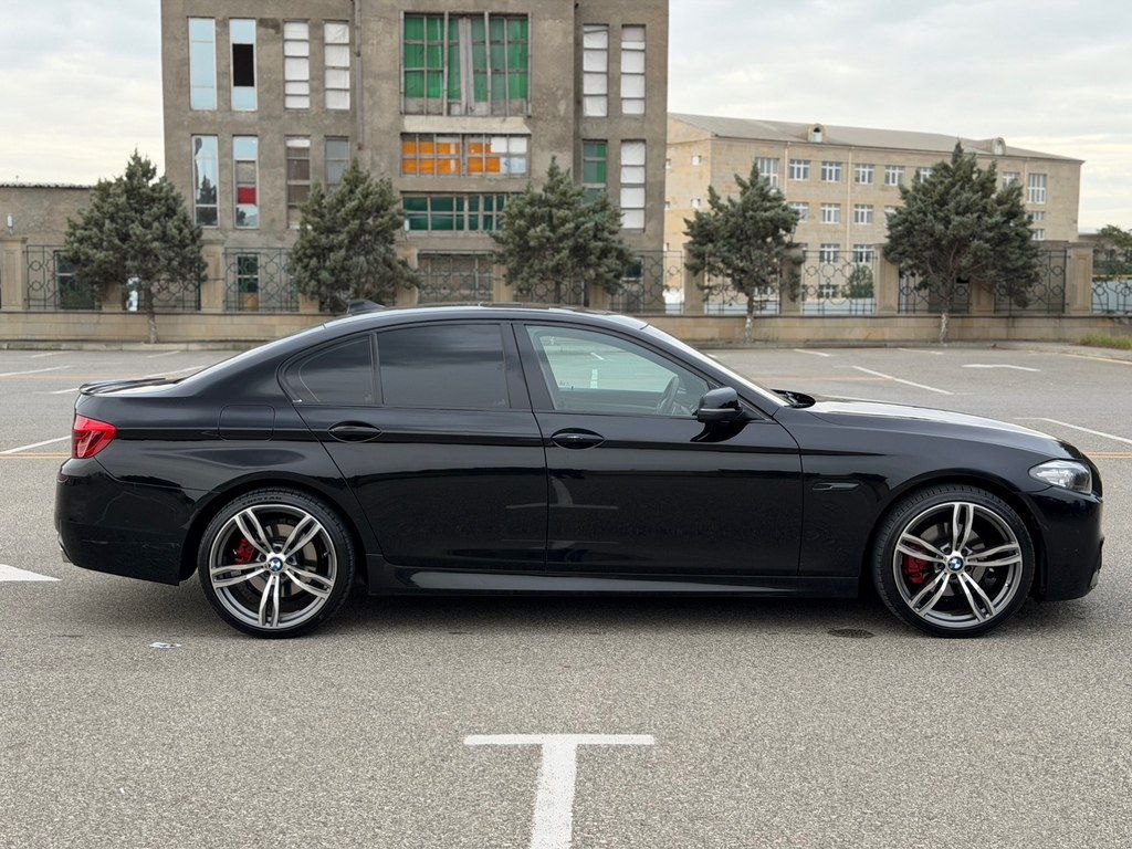 BMW 528, 2.0 L, 2015 il, 200 000 km — Avtomobillər, Bakı (10)