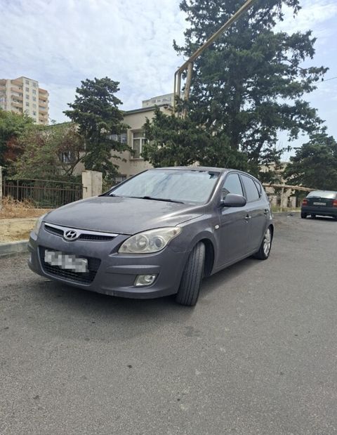 Hyundai i30, 1.6 L, 2007 il, 422 000 km — 12 500 ₼ · Bakı · Avtomobillər Hyundai i30, 1.6 L, 2007 il, 422 000 km — Bakı