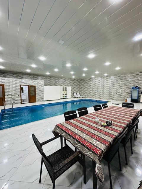 İcarəyə verilir 5 otaqlı həyət evi/bağ evi 250 m² — Bakı