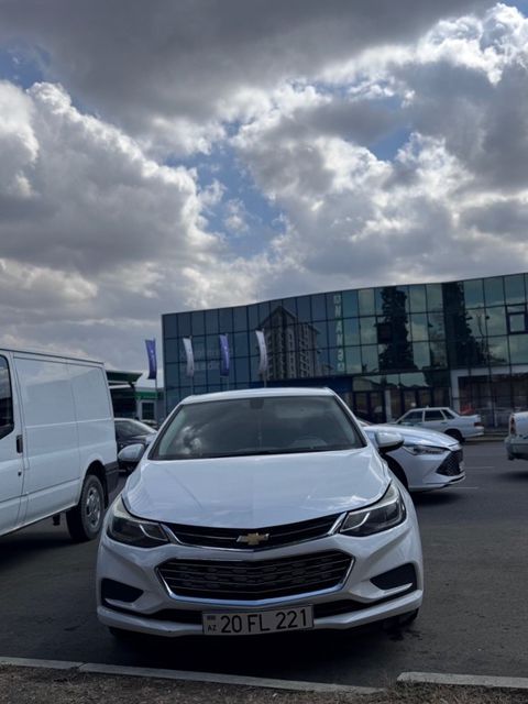 Chevrolet Cruze, 1.4 L, 2017 il, 128 000 km — 15 500 ₼ · Gəncə · Avtomobillər Chevrolet Cruze, 1.4 L, 2017 il, 128 000 km — Gəncə