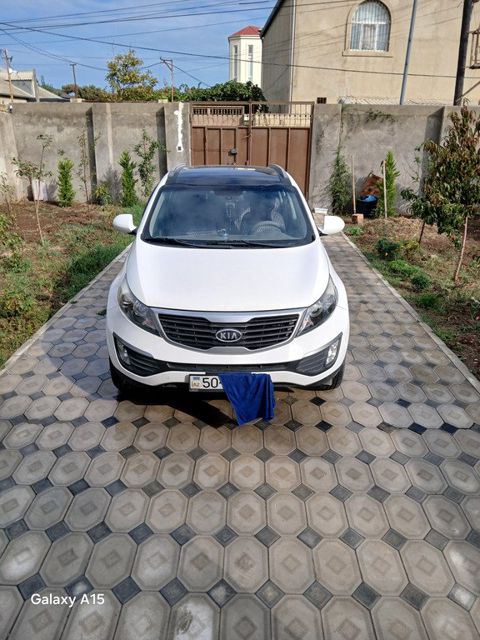 Kia Sportage, 2.0 L, 2011 il, 174 000 km — 21 300 ₼ · Sumqayıt · Avtomobillər Kia Sportage, 2.0 L, 2011 il, 174 000 km — Sumqayıt